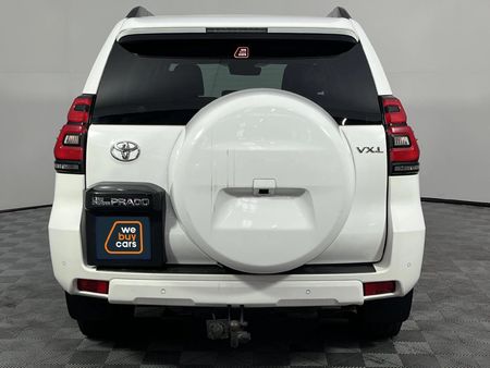 2017-Toyota-Land-Cruiser-Prado-30-D-VX-L-Auto_16