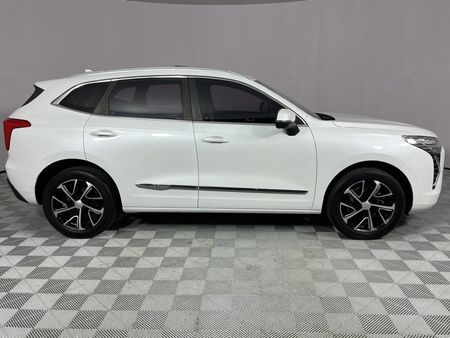 2022-Haval-Jolion-15T-Super-Luxury-Auto_12