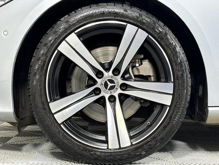 2022-Mercedes-Benz-C-Class-C-200-Auto_4