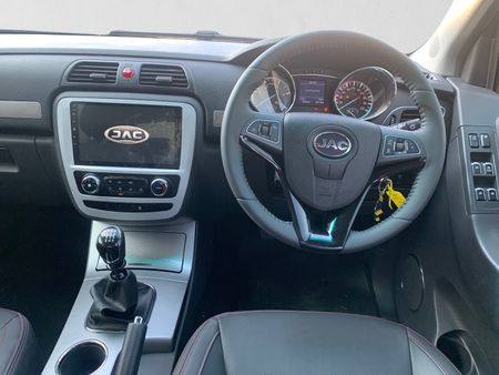 2026-JAC-T8-20-CDI-Lux-Double-Cab_15