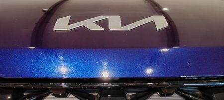 2024-Kia-Sonet-15-EX-CVT_19