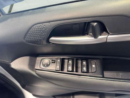 2025-Kia-Sonet-15-LS-Auto_9