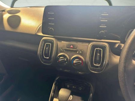 2025-Kia-Sonet-15-LS-Auto_12