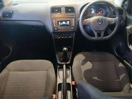 2025-Volkswagen-Polo-Vivo-14_7
