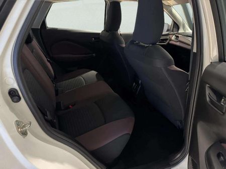 2025-Toyota-Starlet-Cross-15XS-Auto_7