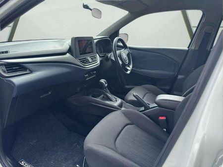 2025-Toyota-Starlet-15-XS-Auto_6