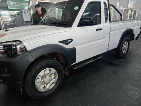 2023-Mahindra-Pik-Up-2023-22-mHawk-S4-Single-Cab-Diesel-Manual_12