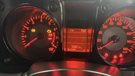 2022-Suzuki-Jimny-15-GLX_12
