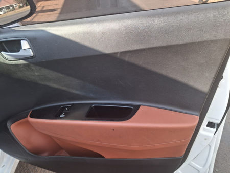 2020-Hyundai-Grand-i10-125-Fluid-Auto_9