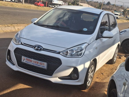 2020-Hyundai-Grand-i10-125-Fluid-Auto_1