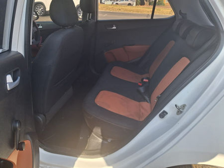 2020-Hyundai-Grand-i10-125-Fluid-Auto_7