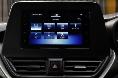 2024-Suzuki-Baleno-15-GL-Auto_12
