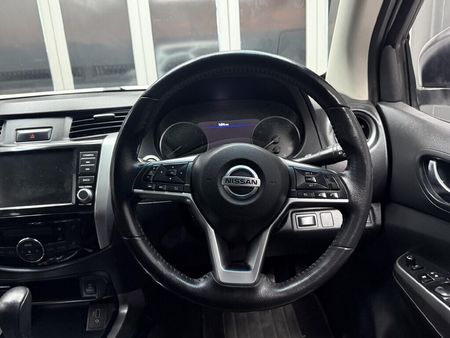 2021-Nissan-Navara-25-DDTi-LE-Plus-Auto-Double-Cab_10