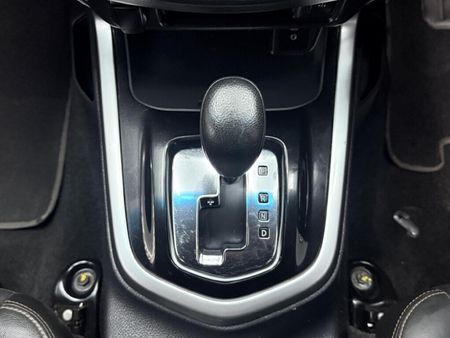 2021-Nissan-Navara-25-DDTi-LE-Plus-Auto-Double-Cab_13