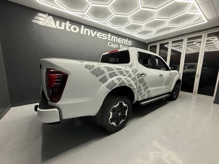 2021-Nissan-Navara-25-DDTi-LE-Plus-Auto-Double-Cab_2