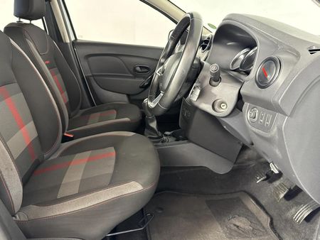 2019-Renault-Sandero-900T-Stepway-Plus-Techroad_9