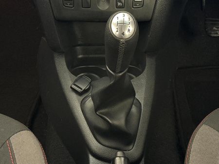 2019-Renault-Sandero-900T-Stepway-Plus-Techroad_10