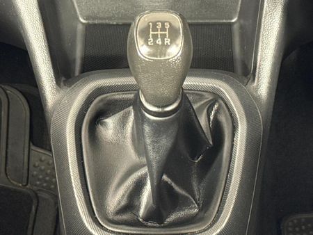 2017-Hyundai-Grand-i10-125-Motion_10