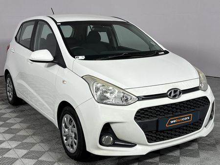 2017-Hyundai-Grand-i10-125-Motion_16