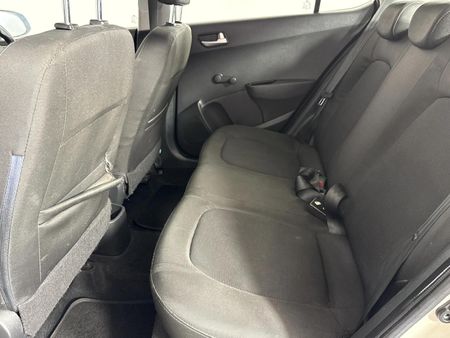 2017-Hyundai-Grand-i10-125-Motion_3