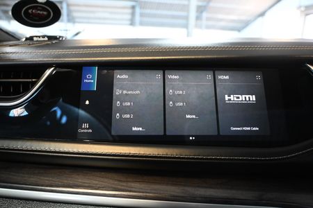 2022-Jeep-Grand-Cherokee-OVERLAND-L-36-V6-LUXURY-TECH-PACK-AUTO-7-ST-4X4_14