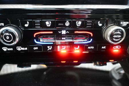 2022-Jeep-Grand-Cherokee-OVERLAND-L-36-V6-LUXURY-TECH-PACK-AUTO-7-ST-4X4_15