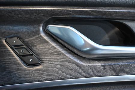 2022-Jeep-Grand-Cherokee-OVERLAND-L-36-V6-LUXURY-TECH-PACK-AUTO-7-ST-4X4_23