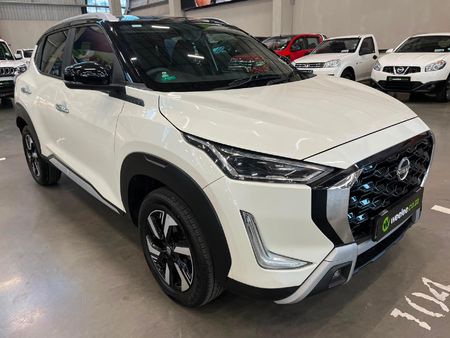 2025-Nissan-Magnite-10-Acenta-AMT_0