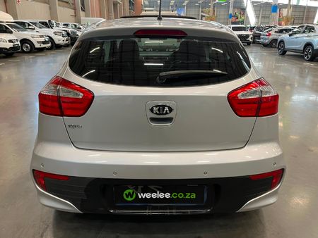 2016-Kia-Rio-14-Tec-3-dr_3