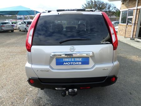 2011-Nissan-X-Trail-20-dCi-4x2-XE_7