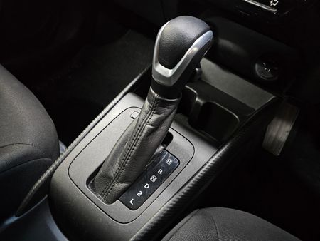 2025-Toyota-Starlet-15-XS-Auto_8