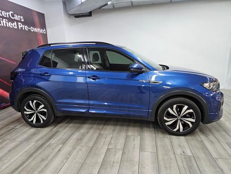 2022-Volkswagen-T-Cross-10-TSI-Comfortline_12
