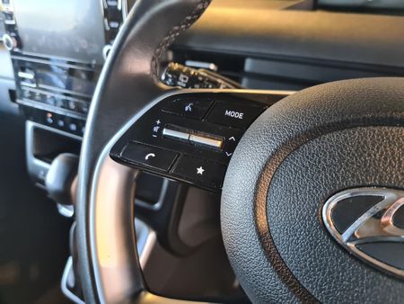 2025-Hyundai-Staria-22d-Executive-Auto_10