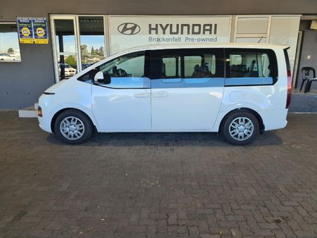 2025-Hyundai-Staria-22d-Executive-Auto_7