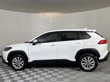 2021-Toyota-Corolla-Cross-18-XI_18