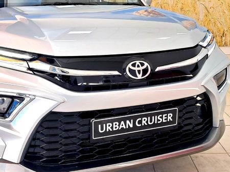 2026-Toyota-Urban-Cruiser-15-XR-Auto_2