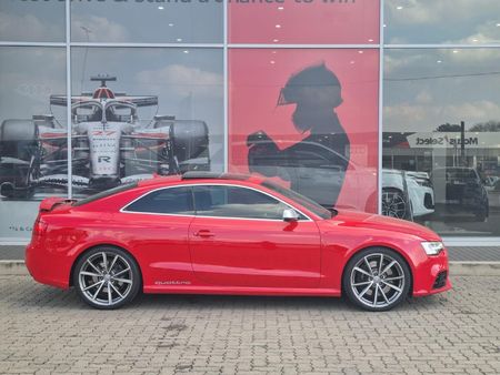 2014-Audi-RS5-Coupe-quattro-Auto_2