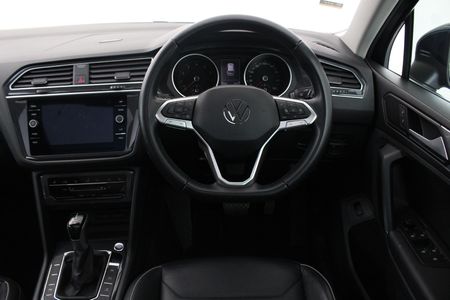 2023-Volkswagen-Tiguan-14-TSI-Life-DSG-Auto-110kW_5
