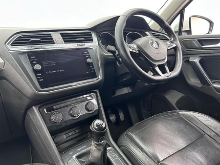 2017-Volkswagen-Tiguan-14-TSI-Trendline-92kW_7