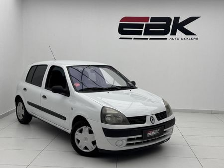 2004-Renault-Clio-14-Expression_0