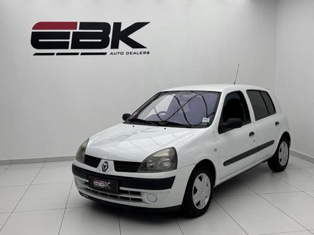 2004-Renault-Clio-14-Expression_2