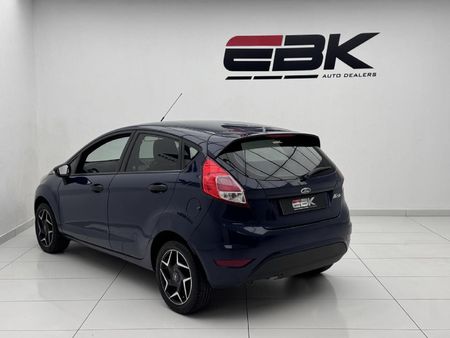 2016-Ford-Fiesta-14-Ambiente-5-dr_3