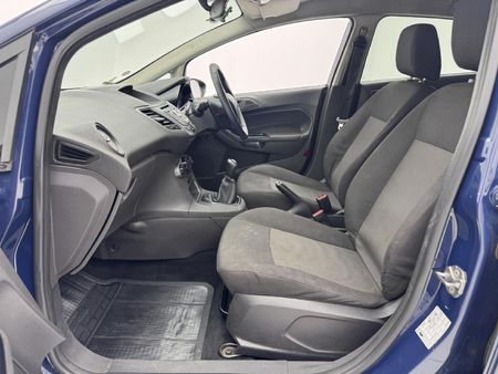 2016-Ford-Fiesta-14-Ambiente-5-dr_6