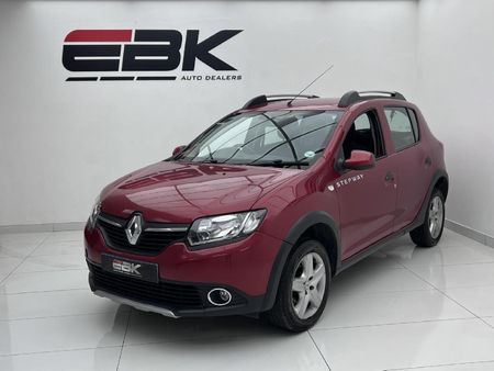 2017-Renault-Sandero-900T-Stepway_2