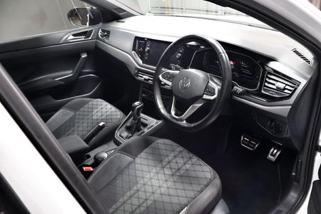 2023-Volkswagen-Taigo-10-TSI-R-Line-Auto_9