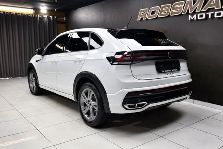 2023-Volkswagen-Taigo-10-TSI-R-Line-Auto_4