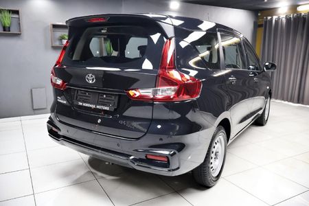 2026-Toyota-Rumion-15-S_28