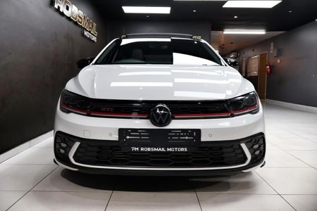 2022-Volkswagen-Polo-20-GTI-Auto-147kW_25
