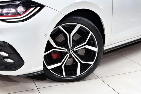 2022-Volkswagen-Polo-20-GTI-Auto-147kW_28