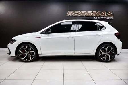 2022-Volkswagen-Polo-20-GTI-Auto-147kW_3